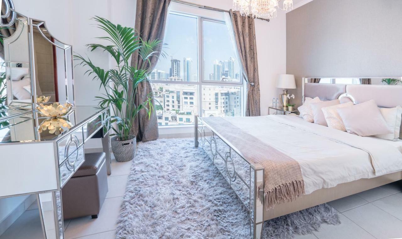 Elite Royal Apartment - Full Burj Khalifa & Fountain View - Opal - 2 Bedrooms Plus 1 Open Bedroom Without Partition Dubai Eksteriør bilde